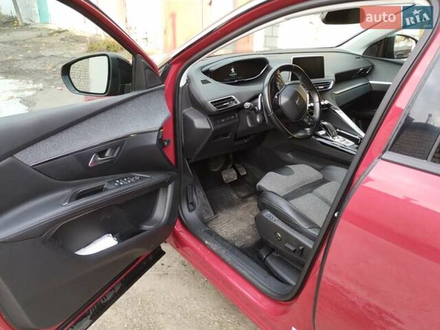 Червоний Пежо 3008, об'ємом двигуна 2 л та пробігом 126 тис. км за 22500 $, фото 4 на Automoto.ua