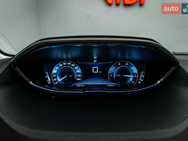 Червоний Пежо 3008, об'ємом двигуна 2 л та пробігом 126 тис. км за 21041 $, фото 13 на Automoto.ua