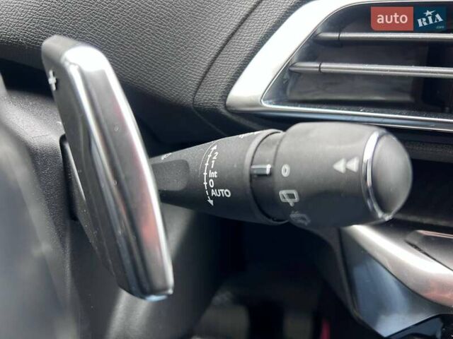 Красный Пежо 3008, объемом двигателя 2 л и пробегом 127 тыс. км за 23490 $, фото 22 на Automoto.ua