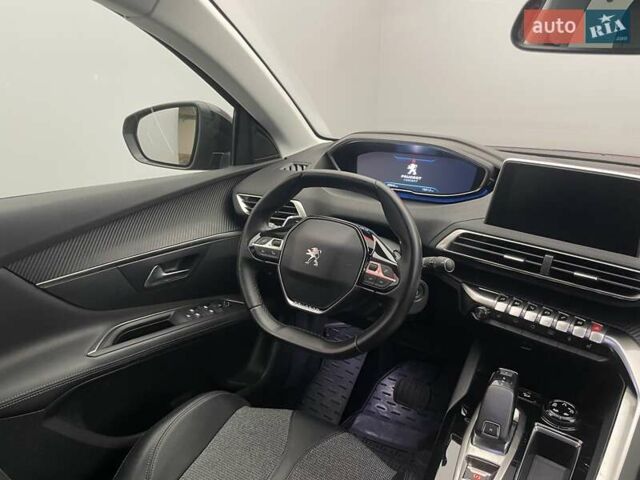Красный Пежо 3008, объемом двигателя 2 л и пробегом 88 тыс. км за 23583 $, фото 10 на Automoto.ua