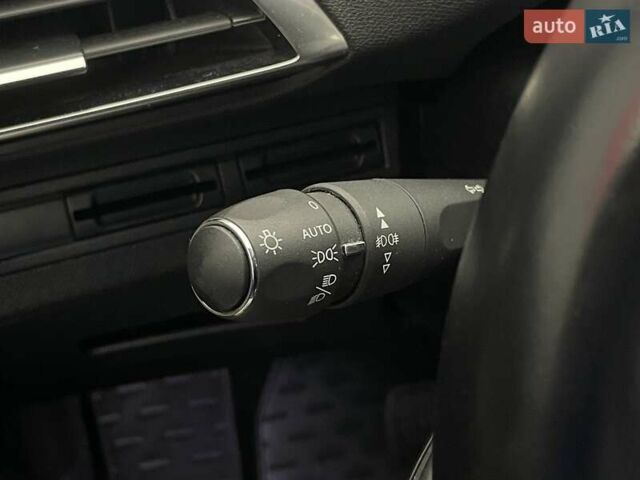 Красный Пежо 3008, объемом двигателя 2 л и пробегом 88 тыс. км за 23583 $, фото 13 на Automoto.ua