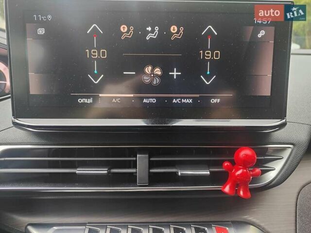 Пежо 3008 2020 у Хмельницькому на Automoto.ua Червоний Пежо 3008, об'ємом двигуна 2 л та пробігом 65 тис. км за 26500 $, фото 10 на Automoto.ua