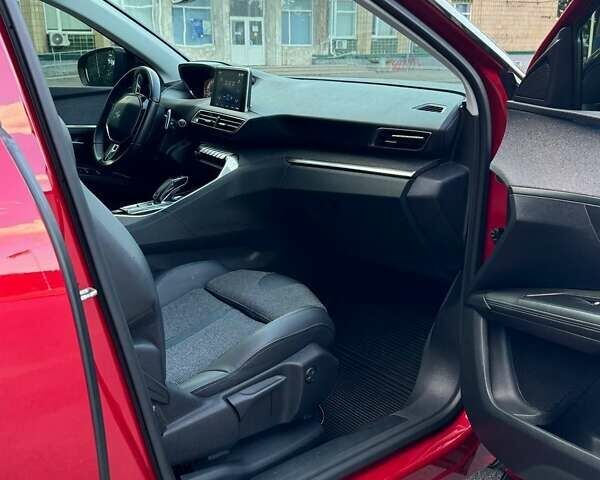 Червоний Пежо 3008, об'ємом двигуна 2 л та пробігом 80 тис. км за 24000 $, фото 11 на Automoto.ua