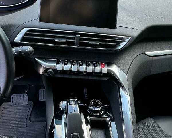 Червоний Пежо 3008, об'ємом двигуна 2 л та пробігом 80 тис. км за 24000 $, фото 15 на Automoto.ua