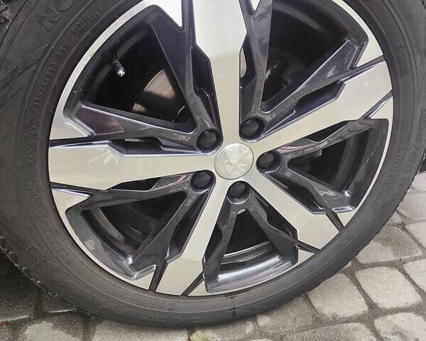 Пежо 3008 2020 у Хмельницькому на Automoto.ua Червоний Пежо 3008, об'ємом двигуна 2 л та пробігом 65 тис. км за 26500 $, фото 31 на Automoto.ua