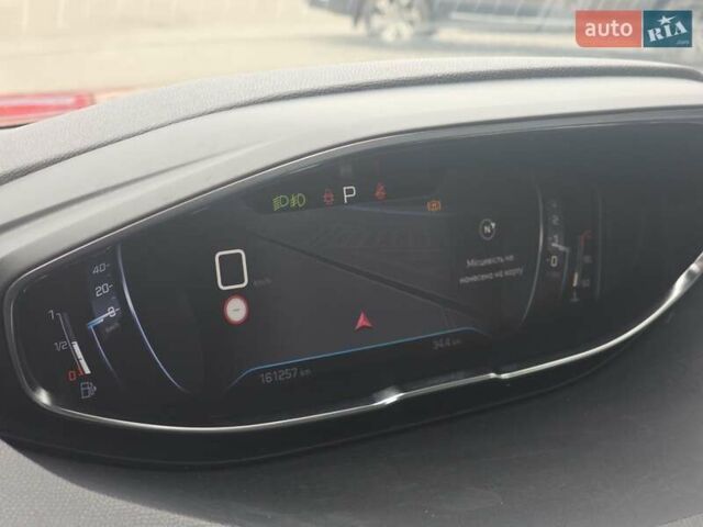 Красный Пежо 3008, объемом двигателя 1.5 л и пробегом 159 тыс. км за 21750 $, фото 83 на Automoto.ua