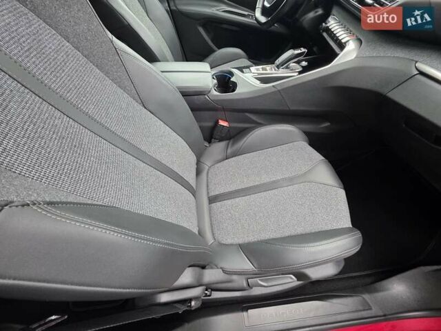 Красный Пежо 3008, объемом двигателя 1.5 л и пробегом 159 тыс. км за 21750 $, фото 49 на Automoto.ua