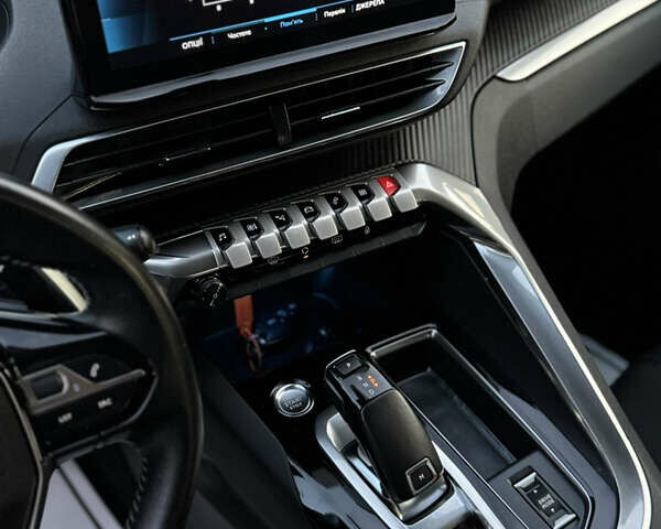 Красный Пежо 3008, объемом двигателя 1.5 л и пробегом 203 тыс. км за 21500 $, фото 21 на Automoto.ua