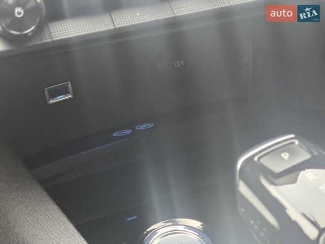 Красный Пежо 3008, объемом двигателя 1.5 л и пробегом 159 тыс. км за 21750 $, фото 89 на Automoto.ua