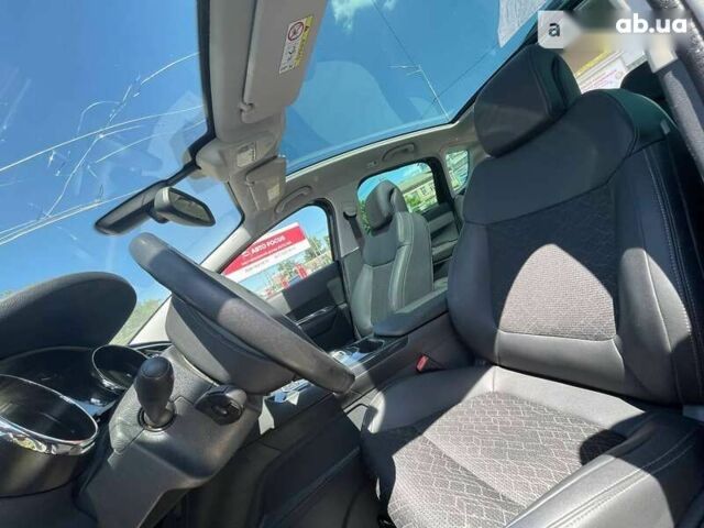 Пежо 3008, объемом двигателя 1.6 л и пробегом 146 тыс. км за 10690 $, фото 16 на Automoto.ua