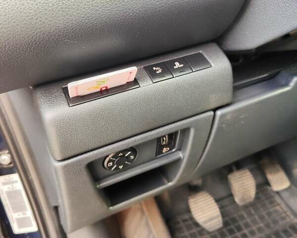 Пежо 3008, объемом двигателя 1.6 л и пробегом 255 тыс. км за 9000 $, фото 19 на Automoto.ua