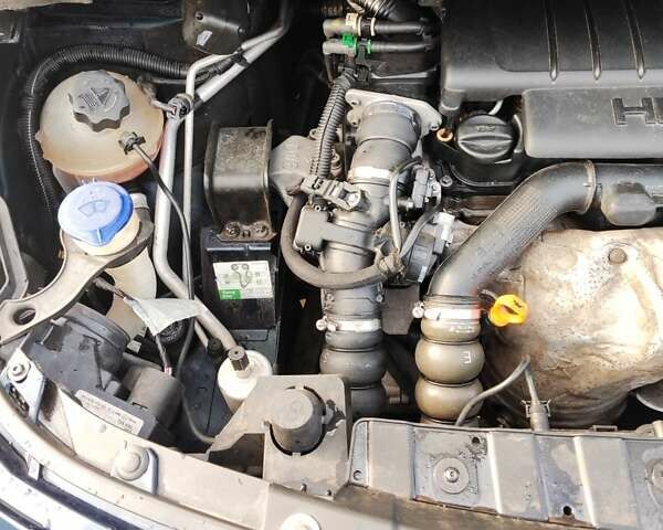Пежо 3008, объемом двигателя 1.6 л и пробегом 255 тыс. км за 9000 $, фото 15 на Automoto.ua