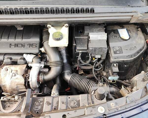 Пежо 3008, объемом двигателя 1.6 л и пробегом 255 тыс. км за 9000 $, фото 18 на Automoto.ua