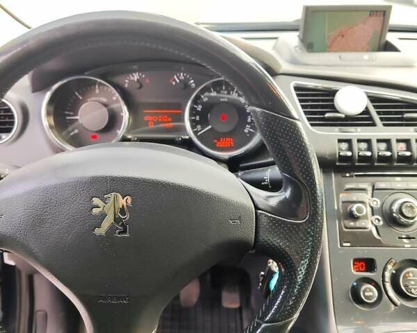 Пежо 3008, объемом двигателя 1.6 л и пробегом 255 тыс. км за 9000 $, фото 16 на Automoto.ua