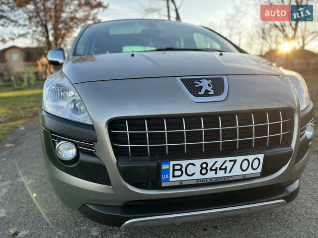 Пежо 3008, объемом двигателя 1.6 л и пробегом 249 тыс. км за 9800 $, фото 4 на Automoto.ua