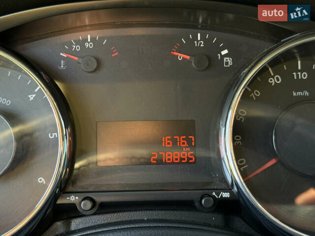 Пежо 3008, объемом двигателя 1.6 л и пробегом 278 тыс. км за 7600 $, фото 18 на Automoto.ua