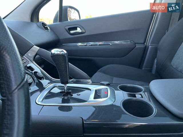 Пежо 3008, объемом двигателя 1.6 л и пробегом 249 тыс. км за 9800 $, фото 41 на Automoto.ua