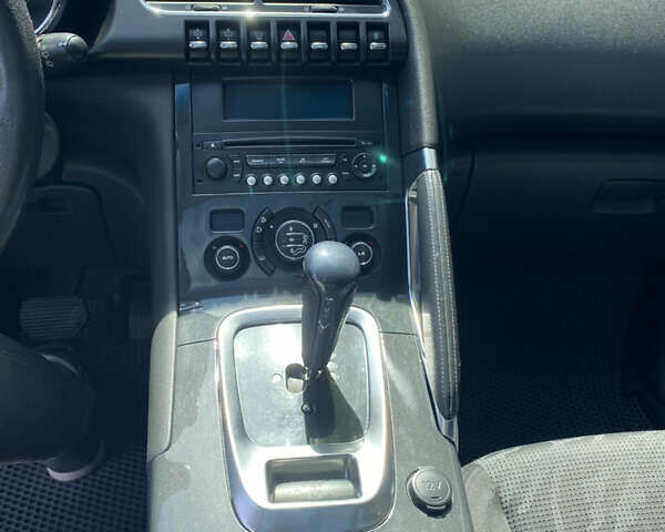 Пежо 3008, объемом двигателя 1.56 л и пробегом 155 тыс. км за 8900 $, фото 20 на Automoto.ua