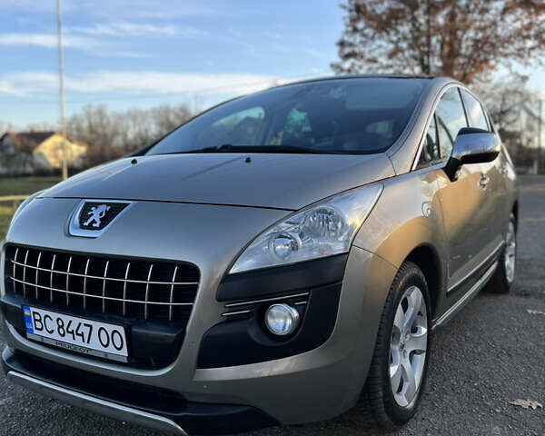 Пежо 3008, объемом двигателя 1.6 л и пробегом 249 тыс. км за 9800 $, фото 1 на Automoto.ua
