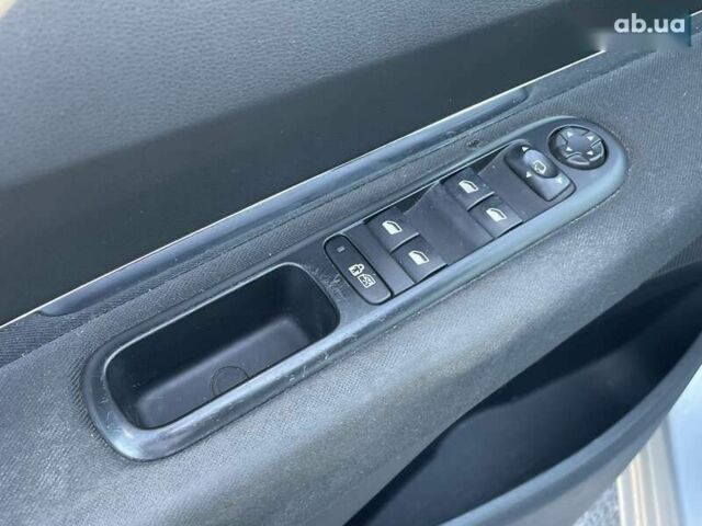 Пежо 3008, об'ємом двигуна 0 л та пробігом 128 тис. км за 9500 $, фото 20 на Automoto.ua