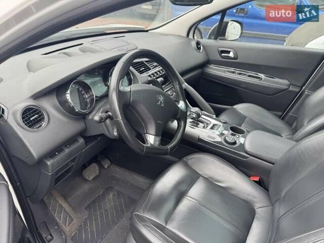 Пежо 3008, объемом двигателя 0 л и пробегом 169 тыс. км за 7250 $, фото 12 на Automoto.ua