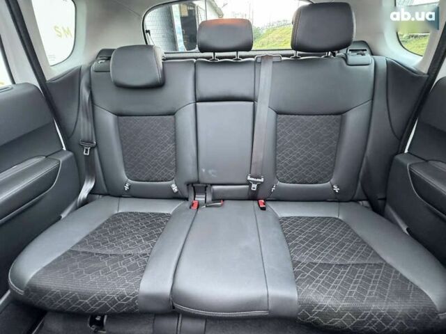 Пежо 3008, об'ємом двигуна 1.6 л та пробігом 179 тис. км за 10950 $, фото 19 на Automoto.ua