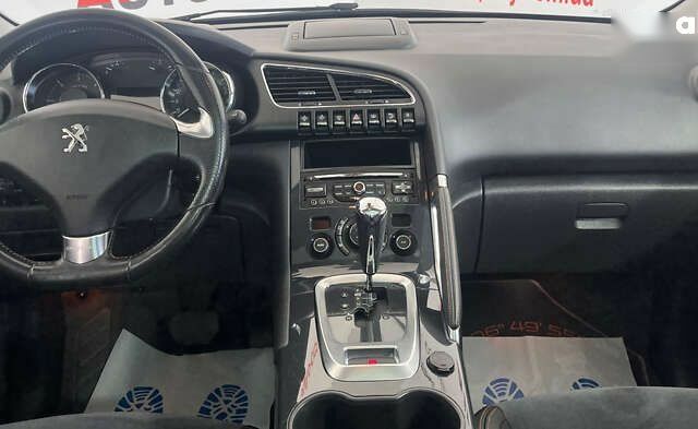 Пежо 3008, объемом двигателя 1.6 л и пробегом 179 тыс. км за 13850 $, фото 11 на Automoto.ua