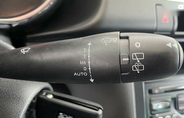 Пежо 3008, объемом двигателя 1.6 л и пробегом 214 тыс. км за 12450 $, фото 16 на Automoto.ua