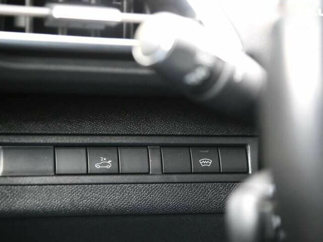 Пежо 3008, об'ємом двигуна 2 л та пробігом 85 тис. км за 22000 $, фото 25 на Automoto.ua