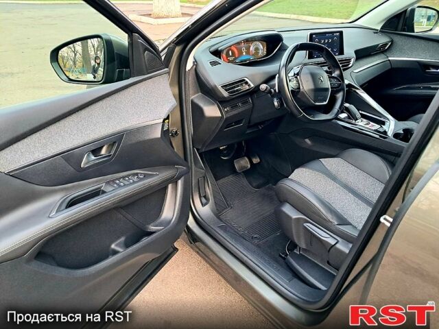 Пежо 3008, объемом двигателя 1.5 л и пробегом 189 тыс. км за 19300 $, фото 8 на Automoto.ua