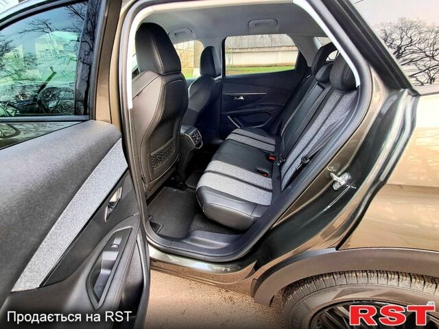 Пежо 3008, объемом двигателя 1.5 л и пробегом 189 тыс. км за 19300 $, фото 10 на Automoto.ua