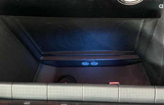 Пежо 3008, объемом двигателя 1.5 л и пробегом 195 тыс. км за 20950 $, фото 26 на Automoto.ua