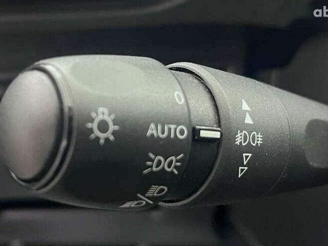 Пежо 3008, объемом двигателя 1.5 л и пробегом 189 тыс. км за 19450 $, фото 12 на Automoto.ua