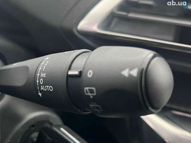 Пежо 3008, объемом двигателя 1.5 л и пробегом 189 тыс. км за 19450 $, фото 11 на Automoto.ua