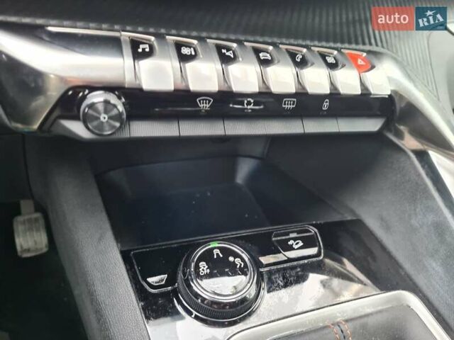 Пежо 3008, объемом двигателя 1.5 л и пробегом 143 тыс. км за 17500 $, фото 26 на Automoto.ua