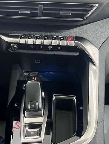 Пежо 3008, объемом двигателя 1.5 л и пробегом 161 тыс. км за 20950 $, фото 17 на Automoto.ua