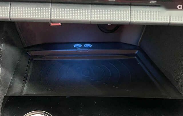 Пежо 3008, объемом двигателя 1.5 л и пробегом 195 тыс. км за 20950 $, фото 23 на Automoto.ua