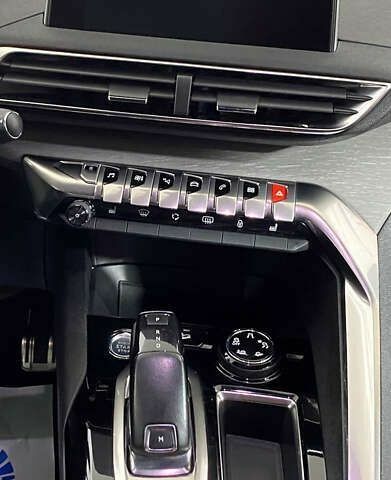 Пежо 3008, объемом двигателя 2 л и пробегом 175 тыс. км за 23350 $, фото 24 на Automoto.ua