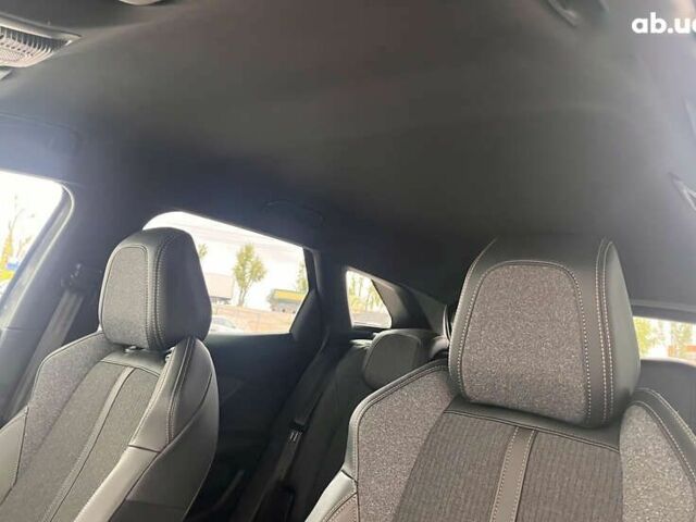 Пежо 3008, об'ємом двигуна 1.5 л та пробігом 168 тис. км за 21350 $, фото 27 на Automoto.ua