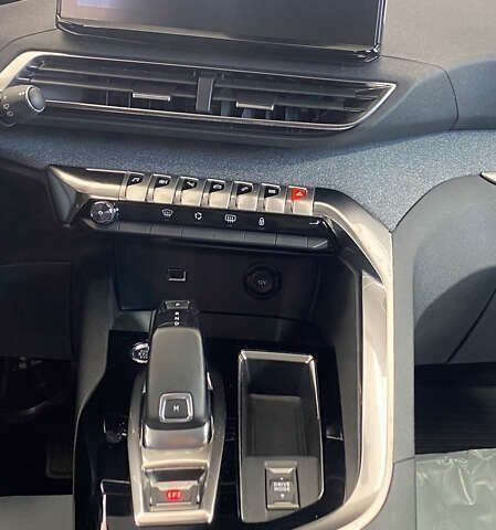 Пежо 3008, объемом двигателя 1.5 л и пробегом 154 тыс. км за 23950 $, фото 16 на Automoto.ua