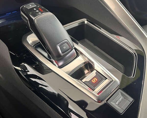 Пежо 3008, об'ємом двигуна 1.5 л та пробігом 168 тис. км за 21350 $, фото 13 на Automoto.ua