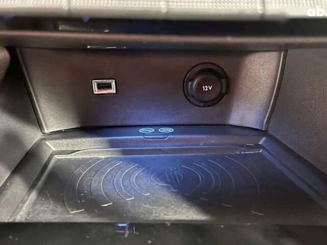 Пежо 3008, об'ємом двигуна 1.5 л та пробігом 168 тис. км за 21350 $, фото 24 на Automoto.ua