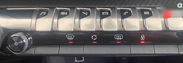 Пежо 3008, объемом двигателя 1.5 л и пробегом 181 тыс. км за 22150 $, фото 23 на Automoto.ua