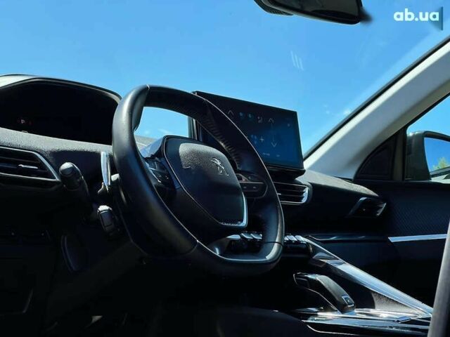 Пежо 3008, объемом двигателя 1.5 л и пробегом 131 тыс. км за 21192 $, фото 24 на Automoto.ua