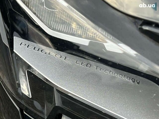 Пежо 3008, объемом двигателя 1.5 л и пробегом 131 тыс. км за 20541 $, фото 13 на Automoto.ua