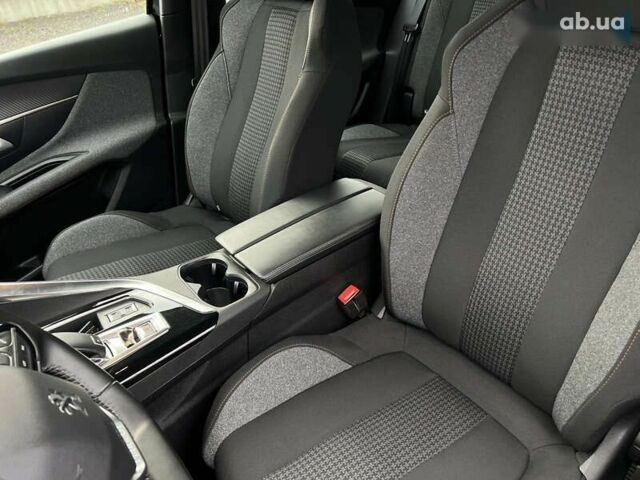 Пежо 3008, объемом двигателя 1.5 л и пробегом 131 тыс. км за 20541 $, фото 28 на Automoto.ua