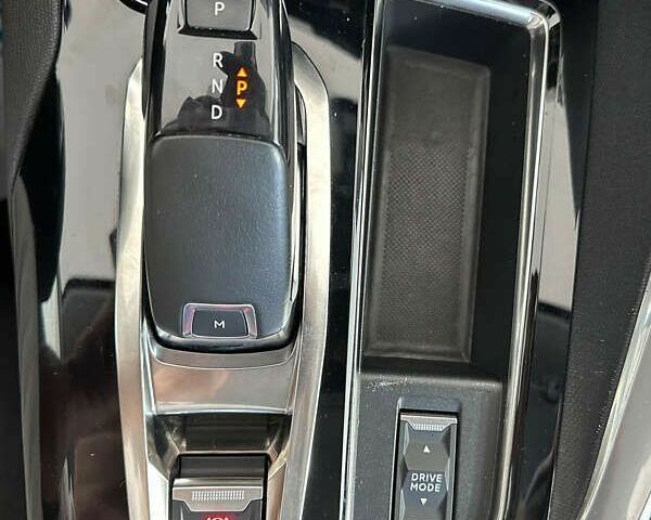 Пежо 3008, объемом двигателя 1.5 л и пробегом 174 тыс. км за 22350 $, фото 20 на Automoto.ua