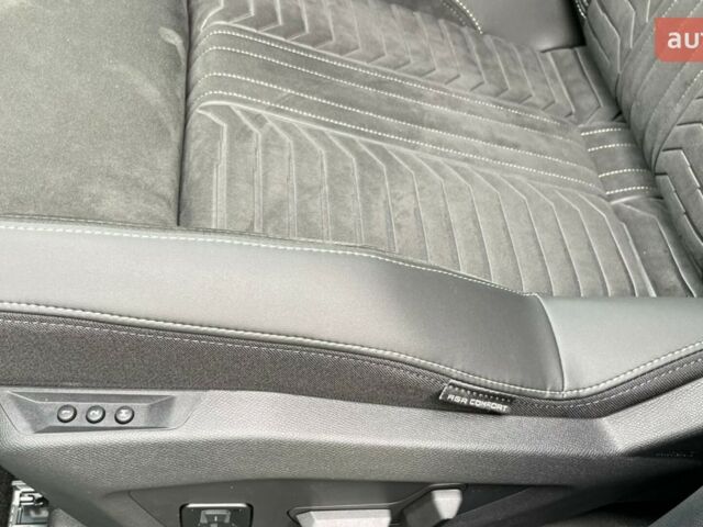 Пежо 3008, объемом двигателя 1.2 л и пробегом 0 тыс. км за 32168 $, фото 30 на Automoto.ua