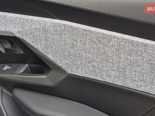 Пежо 3008, объемом двигателя 1.2 л и пробегом 0 тыс. км за 36777 $, фото 46 на Automoto.ua