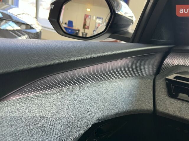 Пежо 3008, объемом двигателя 1.2 л и пробегом 0 тыс. км за 37051 $, фото 38 на Automoto.ua